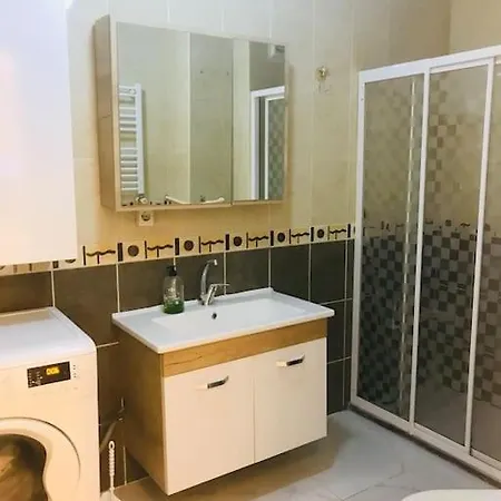 Διαμέρισμα A Wonderful 1+1 Flat With Kitchen And Balcony. Κωνσταντινούπολη